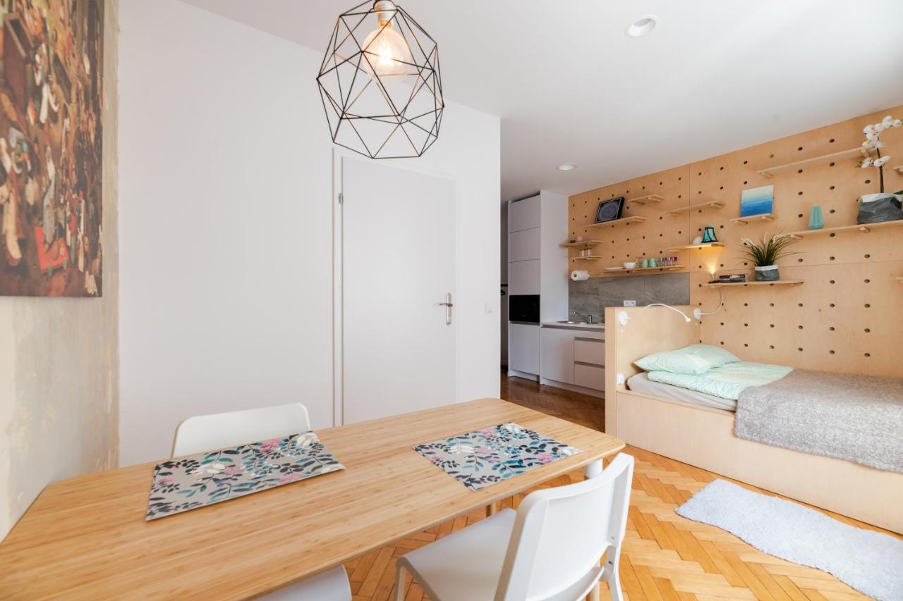Apartament W Sercu Miasta Łódź Dış mekan fotoğraf